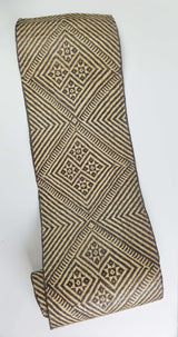 Table Runner 6
