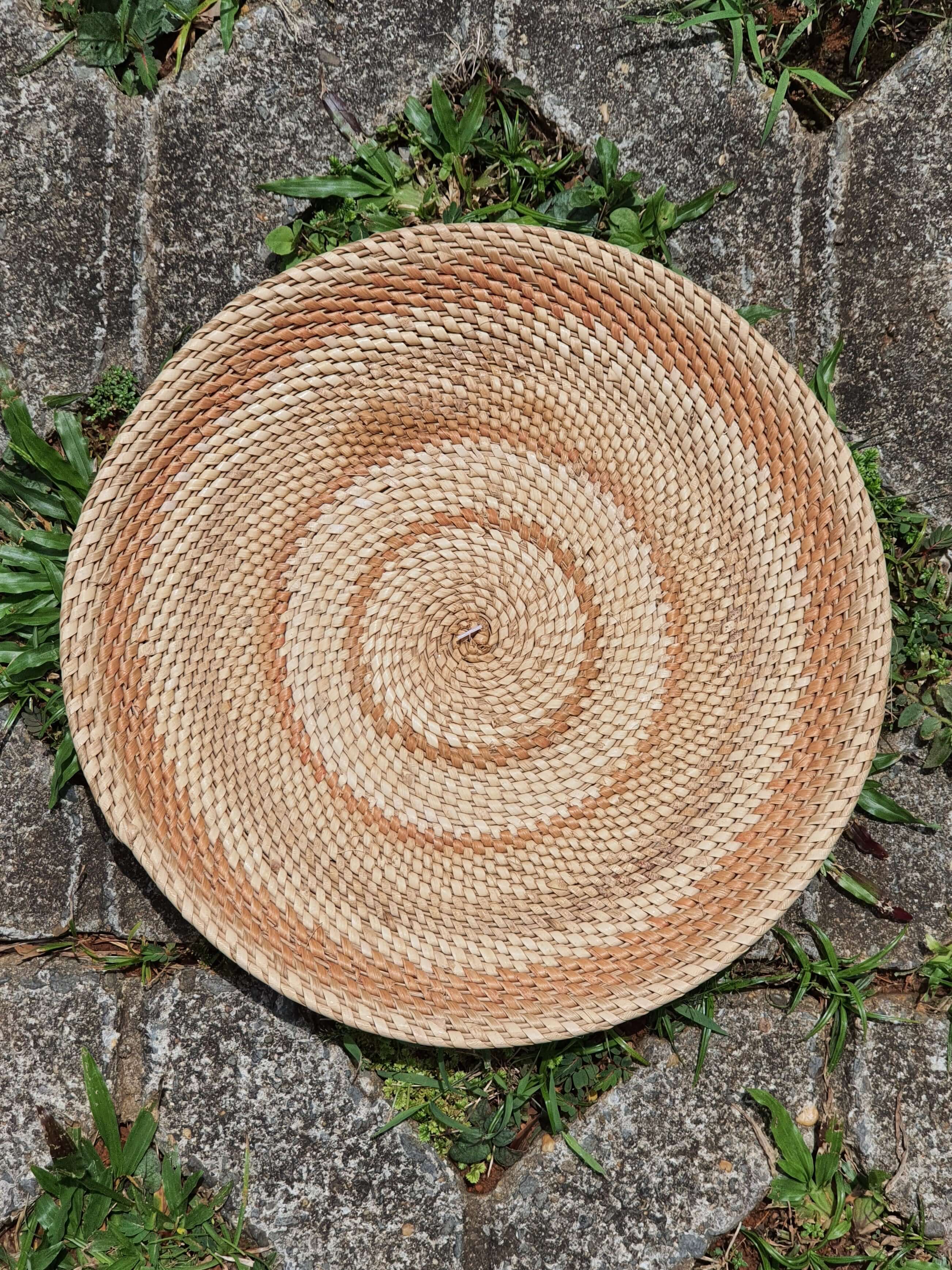 Rattan Coilings: Red