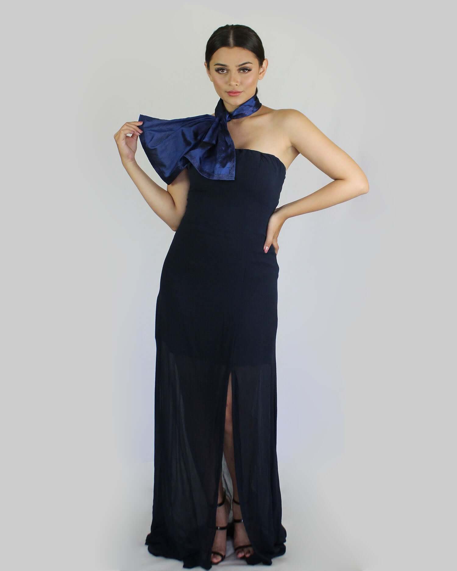 RANEE'S CLOTH Neck Scarves