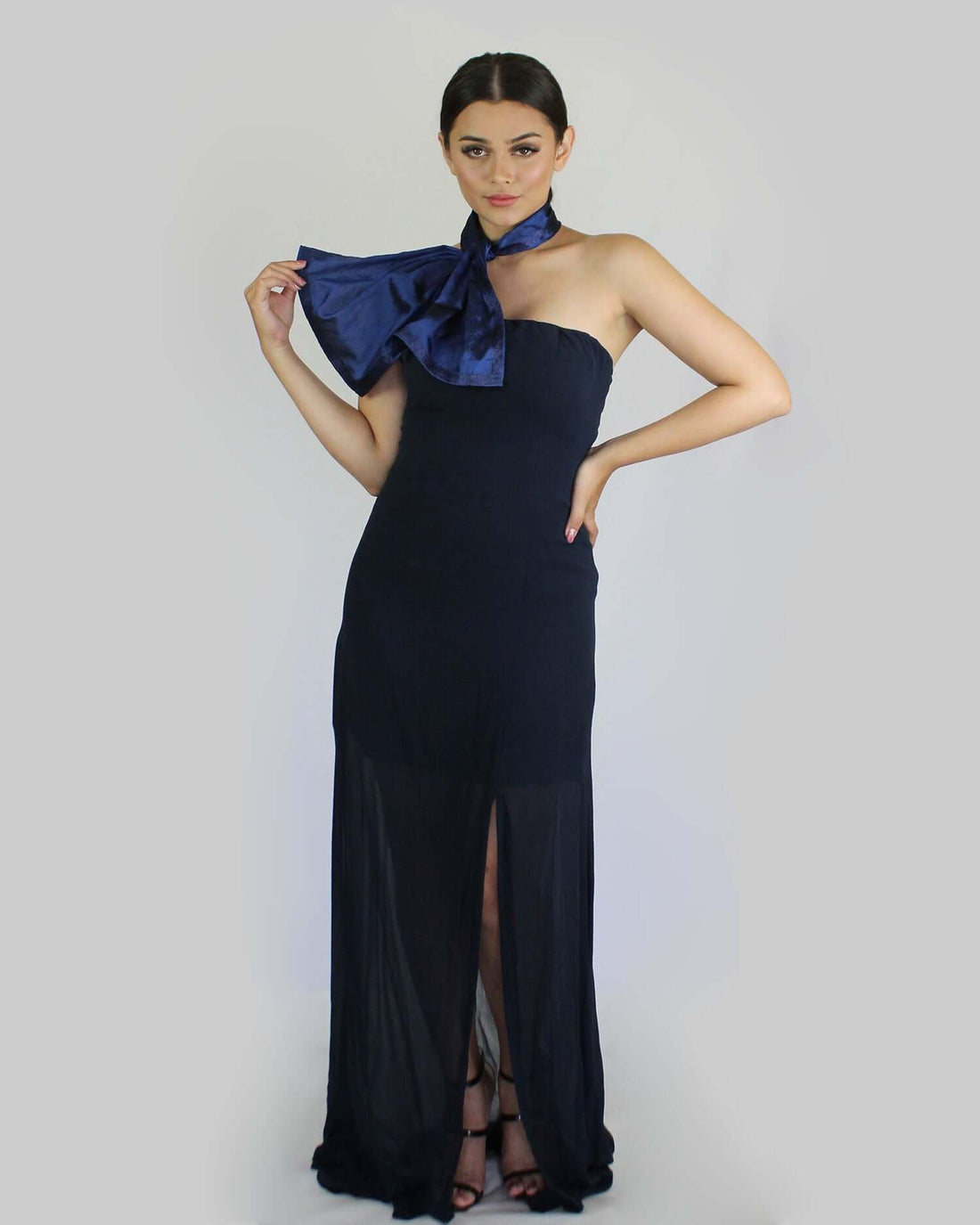 RANEE'S CLOTH Neck Scarves